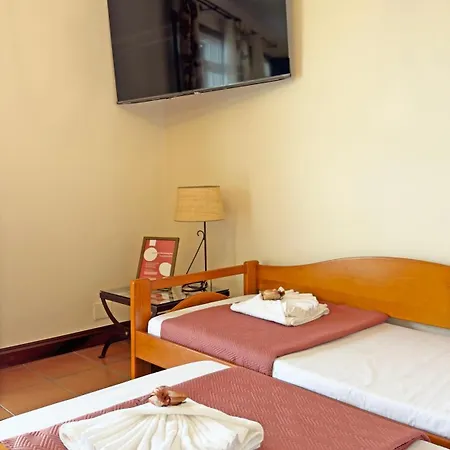 Rocha Do Sol 59a - Ensuite With Balcony View 3* Canhas