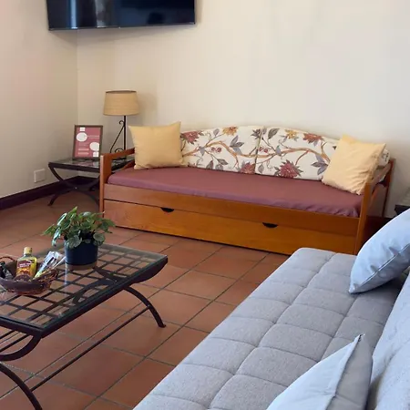 Rocha Do Sol 59a - Ensuite With Balcony View 3* Canhas