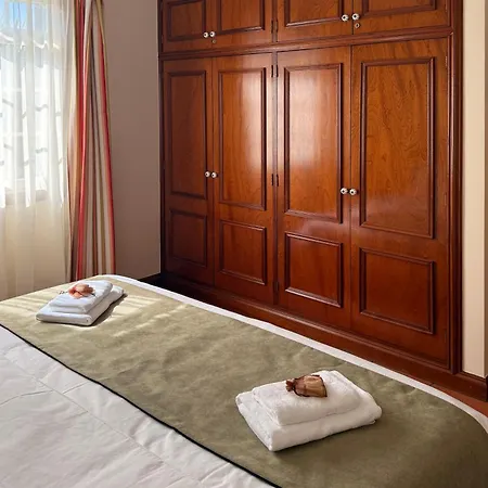 Gasthuis Rocha Do Sol 59a - Ensuite With Balcony View 3*