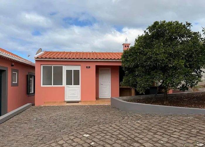 Rocha Do Sol 59a - Ensuite With Balcony View Canhas