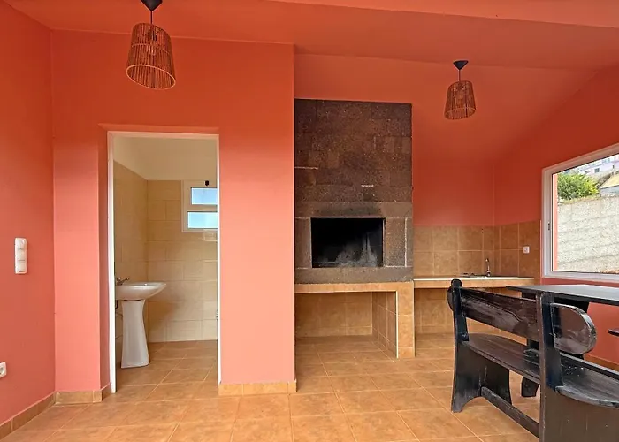 Rocha Do Sol 59a - Ensuite With Balcony View Affittacamere Canhas