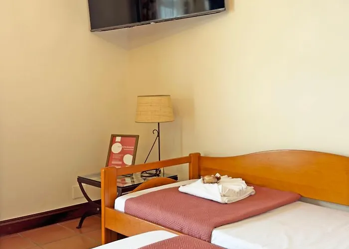 Rocha Do Sol 59a - Ensuite With Balcony View 3* Canhas