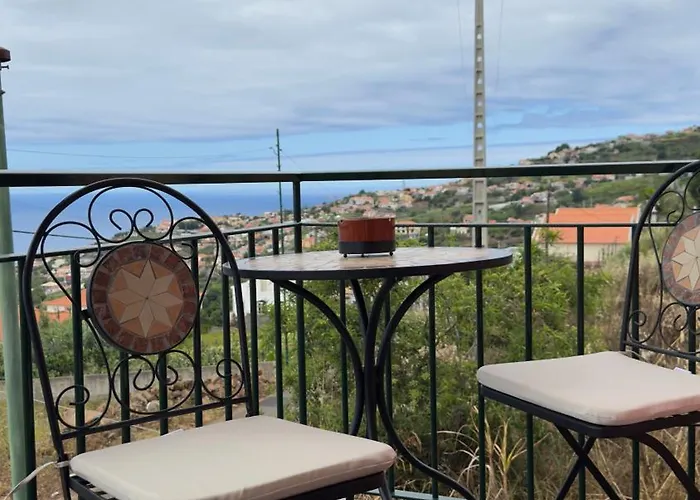 Pensión Rocha Do Sol 59a - Ensuite With Balcony View Canhas