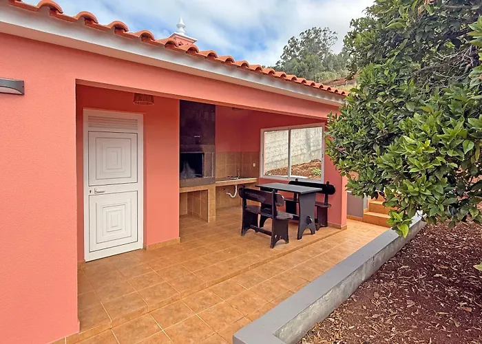 Rocha Do Sol 59a - Ensuite With Balcony View Canhas